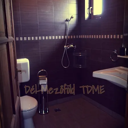 Piszkeri Vendeghaz - Pensiune